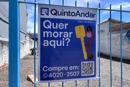 Casa de condomínio à venda com 50m², 2 quartos e 1 vagaPlaca