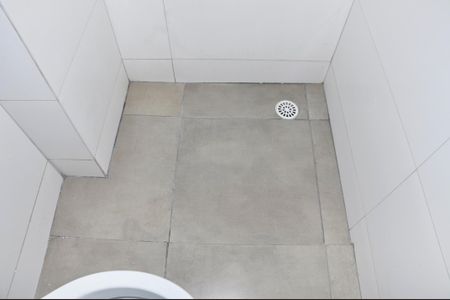 Apartamento à venda com 53m², 2 quartos e 1 vaga Apartamento à venda com 53m², 2 quartos e 1 vagaDetalhe - Banheiro Social