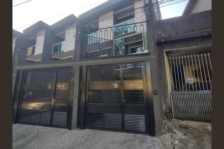 Casa para alugar com 350m², 2 quartos e 2 vagasFachada