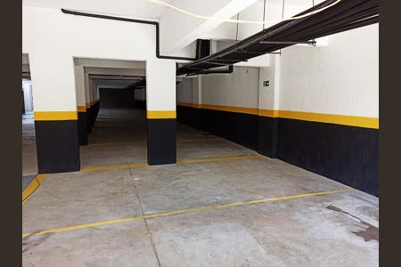 Apartamento à venda com 42m², 2 quartos e 1 vaga Apartamento à venda com 42m², 2 quartos e 1 vagaGaragem