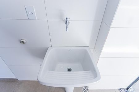 Apartamento à venda com 42m², 2 quartos e 1 vaga Apartamento à venda com 42m², 2 quartos e 1 vagaSala, cozinha e área de serviço