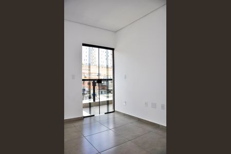 Apartamento à venda com 64m², 2 quartos e 1 vagaDetalhe - Quarto 01 com Varanda