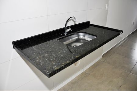 Apartamento à venda com 40m², 2 quartos e 1 vaga Apartamento à venda com 40m², 2 quartos e 1 vagaDetalhe - Cozinha Americana