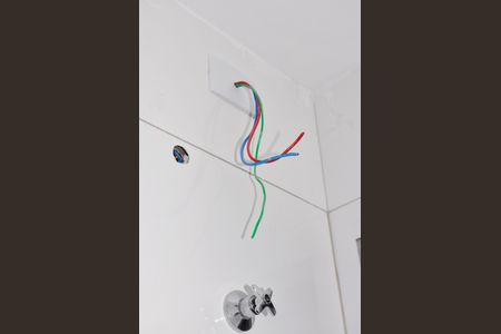 Apartamento à venda com 40m², 2 quartos e 1 vaga Apartamento à venda com 40m², 2 quartos e 1 vagaDetalhe - Banheiro Social