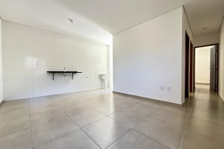 Apartamento à venda com 44m², 2 quartos e 1 vaga Apartamento à venda com 44m², 2 quartos e 1 vagaSala/Cozinha