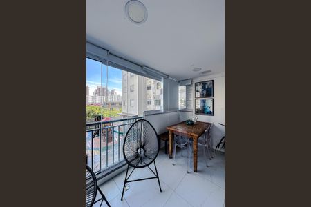 Apartamento à venda com 59m², 2 quartos e 1 vaga Apartamento à venda com 59m², 2 quartos e 1 vagaVaranda da Sala