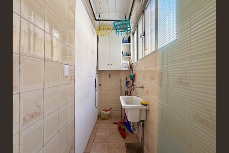 Apartamento à venda com 90m², 3 quartos e 1 vagaÁrea de Serviço