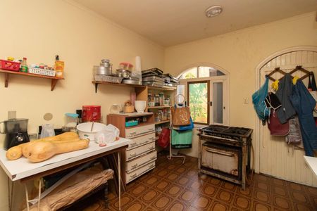 Casa à venda com 300m², 3 quartos e 4 vagasDepósito