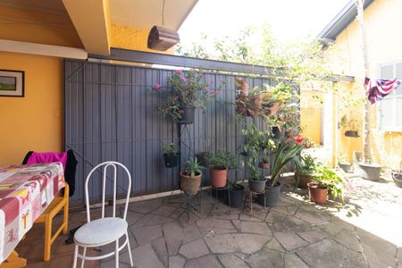 Casa à venda com 300m², 3 quartos e 4 vagasQuintal