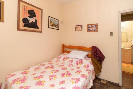 Quarto 2 de casa à venda com 3 quartos, 300m² em Santa Tereza, Porto Alegre