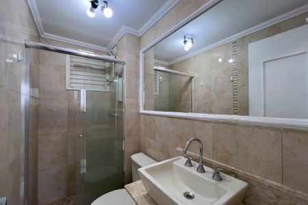 Apartamento para alugar com 80m², 3 quartos e 1 vaga Apartamento para alugar com 80m², 3 quartos e 1 vagaBanheiro Social