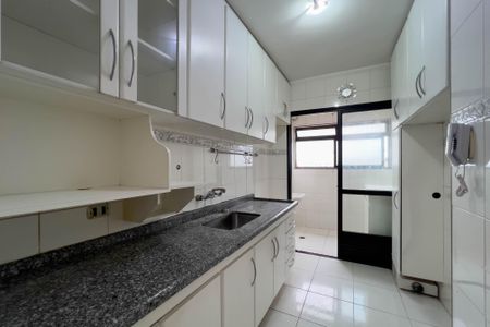 Apartamento para alugar com 80m², 3 quartos e 1 vaga Apartamento para alugar com 80m², 3 quartos e 1 vagaCozinha