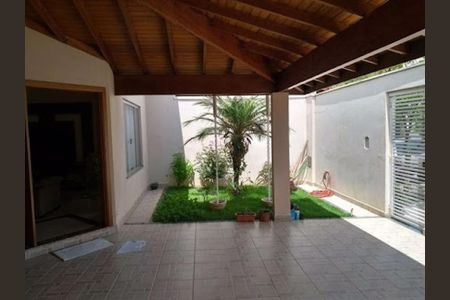 Casa à venda com 3 quartos, 170m² em Vila Maringa, Jundiaí