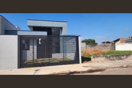 Casa à venda com 95m², 3 quartos e 1 vaga
