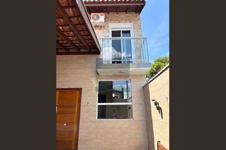 Casa à venda com 141m², 3 quartos e 2 vagas