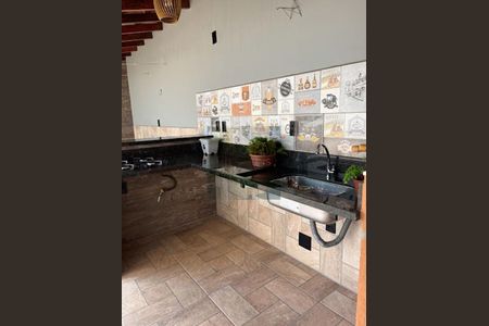 Casa à venda com 3 quartos, 141m² em Anhangabaú, Jundiaí