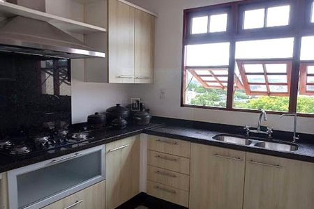 Casa à venda com 3 quartos, 207m² em Parque Cidade Jardim, Jundiaí