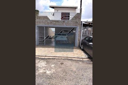 Casa à venda com 207m², 3 quartos e 2 vagas