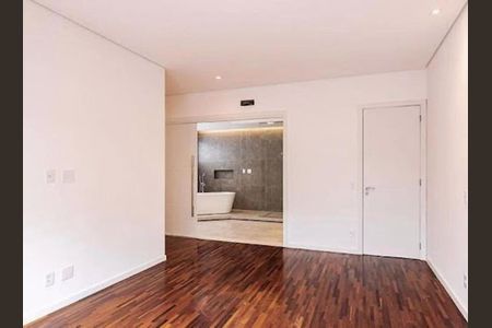 Casa à venda com 4 quartos, 480m² em Colinas da Anhanguera, Santana de Parnaíba