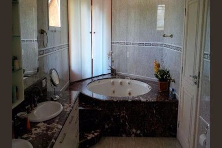 Casa à venda com 4 quartos, 660m² em Jardim Novo Mundo, Jundiaí