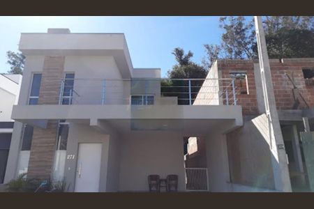 Casa à venda com 132m², 2 quartos e 2 vagas