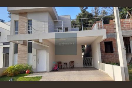 Casa à venda com 132m², 2 quartos e 2 vagas
