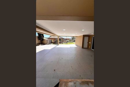 Casa à venda com 462m², 5 quartos e 4 vagas