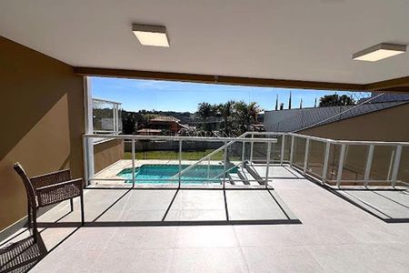 Casa à venda com 462m², 5 quartos e 4 vagas