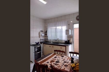 Casa à venda com 3 quartos, 196m² em Vila Rio Branco, Jundiaí