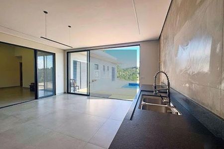 Casa à venda com 3 quartos, 250m² em Jardim Rosaura, Jundiaí