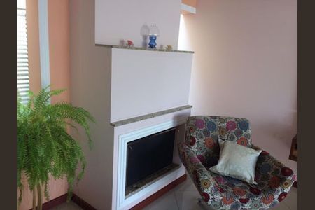 Casa à venda com 3 quartos, 128m² em Vila Nambi, Jundiaí