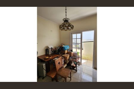Casa à venda com 3 quartos, 148m² em Vila Madalena, São Paulo