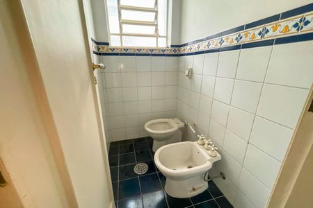 Casa à venda com 4 quartos, 254m² em Vila Nova Conceição, São Paulo