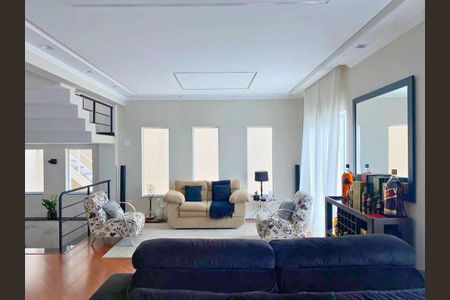 Casa à venda com 3 quartos, 200m² em Jardim São Paulo, São Paulo
