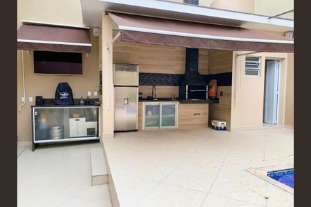 Casa à venda com 3 quartos, 200m² em Jardim São Paulo, São Paulo