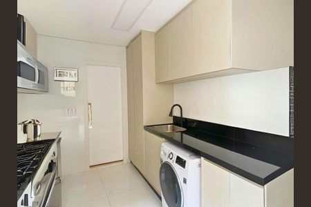 Casa à venda com 3 quartos, 200m² em Jardim São Paulo, São Paulo