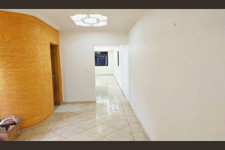 Casa à venda com 4 quartos, 180m² em Vila Bandeirantes, São Paulo