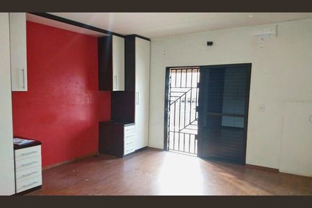 Casa à venda com 4 quartos, 180m² em Vila Bandeirantes, São Paulo