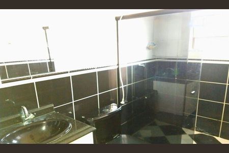 Casa à venda com 4 quartos, 180m² em Vila Bandeirantes, São Paulo