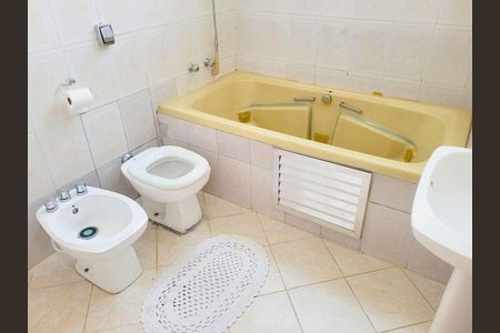 Casa à venda com 3 quartos, 160m² em Jardim das Laranjeiras, São Paulo