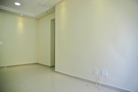 Apartamento para alugar com 69m², 2 quartos e 2 vagasSala