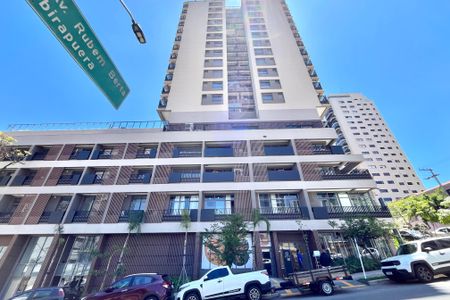 Studio para alugar com 29m², 1 quarto e sem vaga Studio para alugar com 29m², 1 quarto e sem vagaFachada