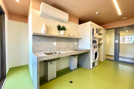 Studio para alugar com 29m², 1 quarto e sem vaga Studio para alugar com 29m², 1 quarto e sem vagaÁrea comum - Lavanderia