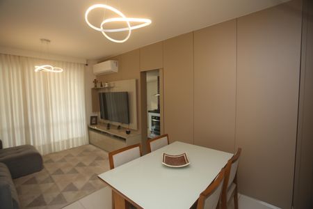 Apartamento à venda com 120m², 3 quartos e 2 vagasSala