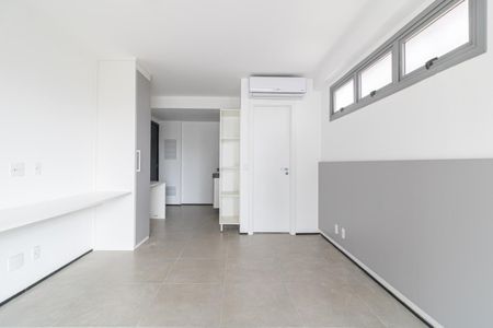 Studio para alugar com 29m², 1 quarto e sem vaga Studio para alugar com 29m², 1 quarto e sem vagaStudio