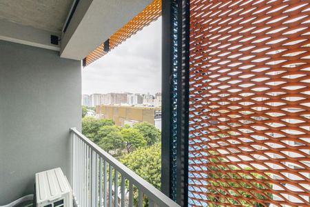 Studio para alugar com 29m², 1 quarto e sem vaga Studio para alugar com 29m², 1 quarto e sem vagaVaranda