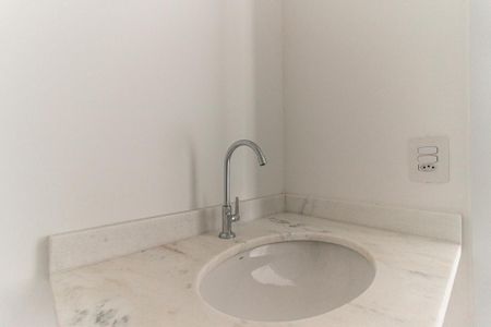 Studio à venda com 25m², 1 quarto e sem vaga Studio à venda com 25m², 1 quarto e sem vagaBanheiro