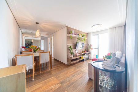 Sala de apartamento à venda com 3 quartos, 78m² em Campestre, Santo André