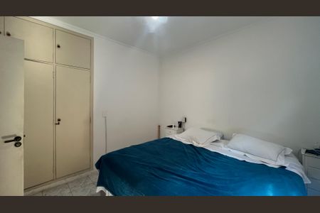 Casa à venda com 225m², 3 quartos e 4 vagasQuarto 2