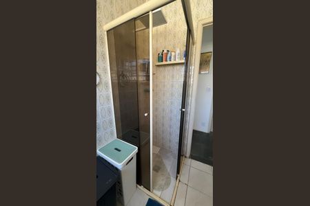 Casa à venda com 225m², 3 quartos e 4 vagasBanheiro Social 2